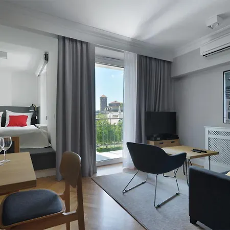 Stradonia Serviced Lejlighedshotel