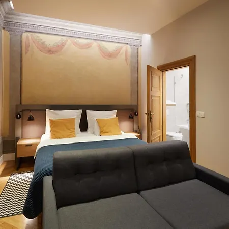 Stradonia Serviced Lejlighedshotel 4*