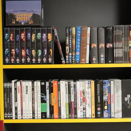 Stradonia Serviced 4*