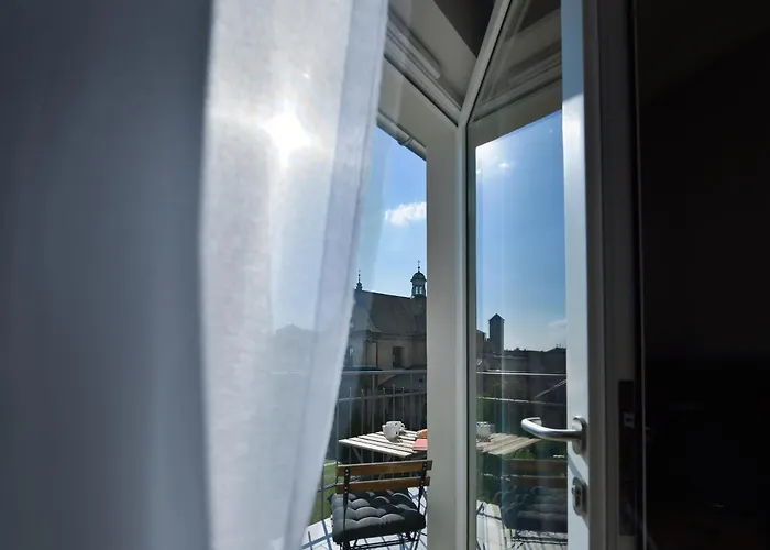 Stradonia Serviced Apartmanhotel 4*