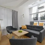 Stradonia Serviced 4* Krakow