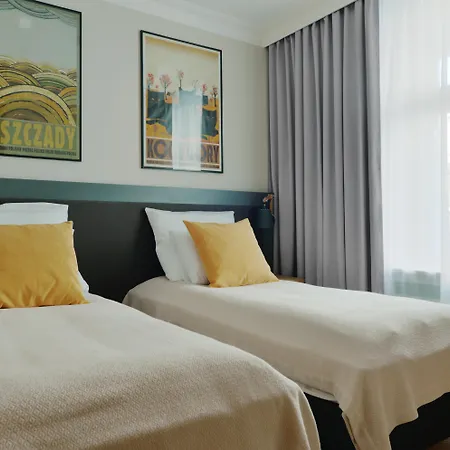 Stradonia Serviced Apartmanhotel 4*