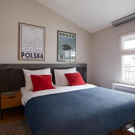 Stradonia Serviced מלון דירות קרקוב