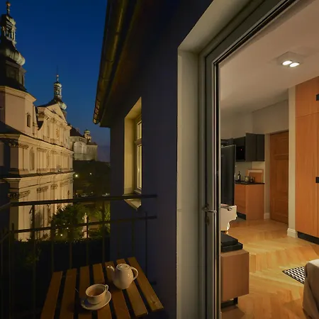 Stradonia Serviced מלון דירות קרקוב